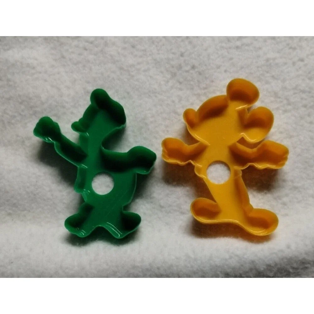 Disney Mickey Mouse & Donald Duck Plastic‎ Cookie Cutters Vintage Yellow Green